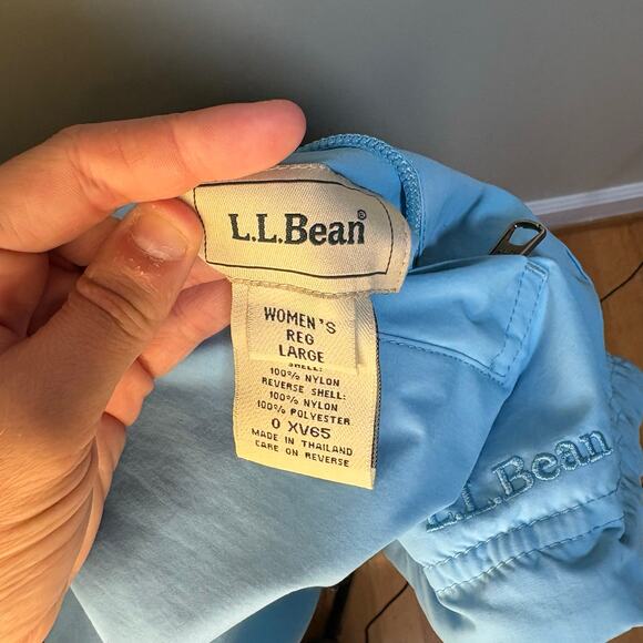 L.L. Bean Baby Blue Zip Up Rain Jacket Large Warm Winter Spring - Picture 8 of 9